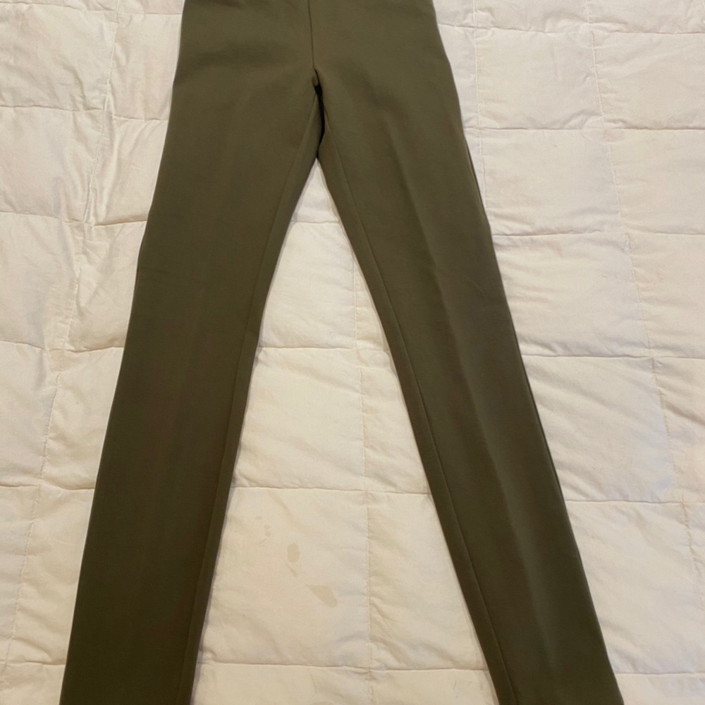 Pants - Picture 2 of 8